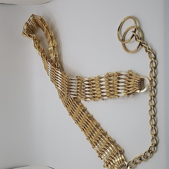 Vintage Wide1.25" Gold Tone & White Enamel Women's Belt - Picture 9 of 16